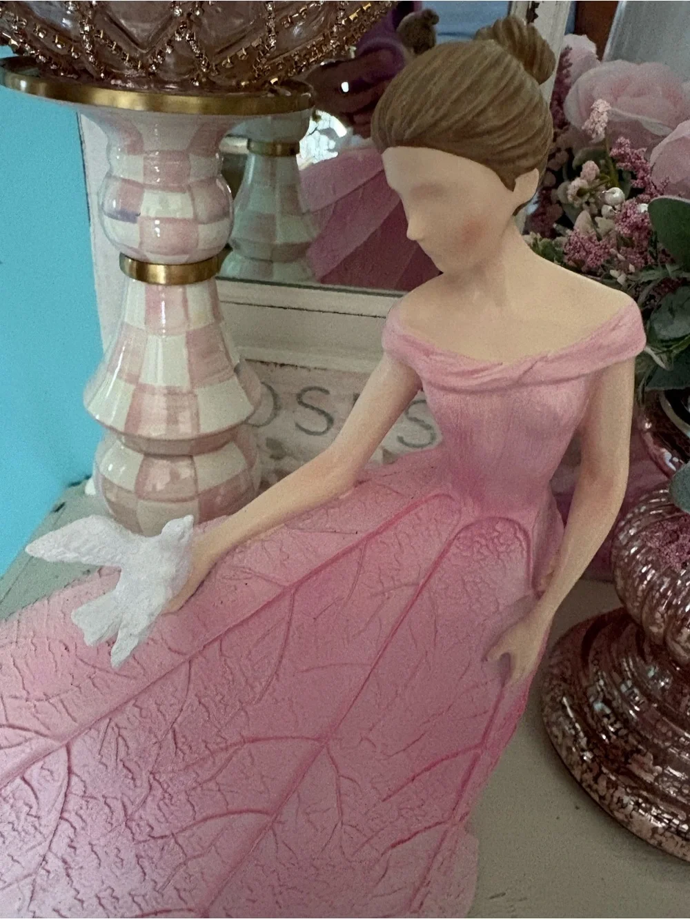 Garden Maiden Pink Leaf-Gown Figurine Decorative Statue - Unbranded